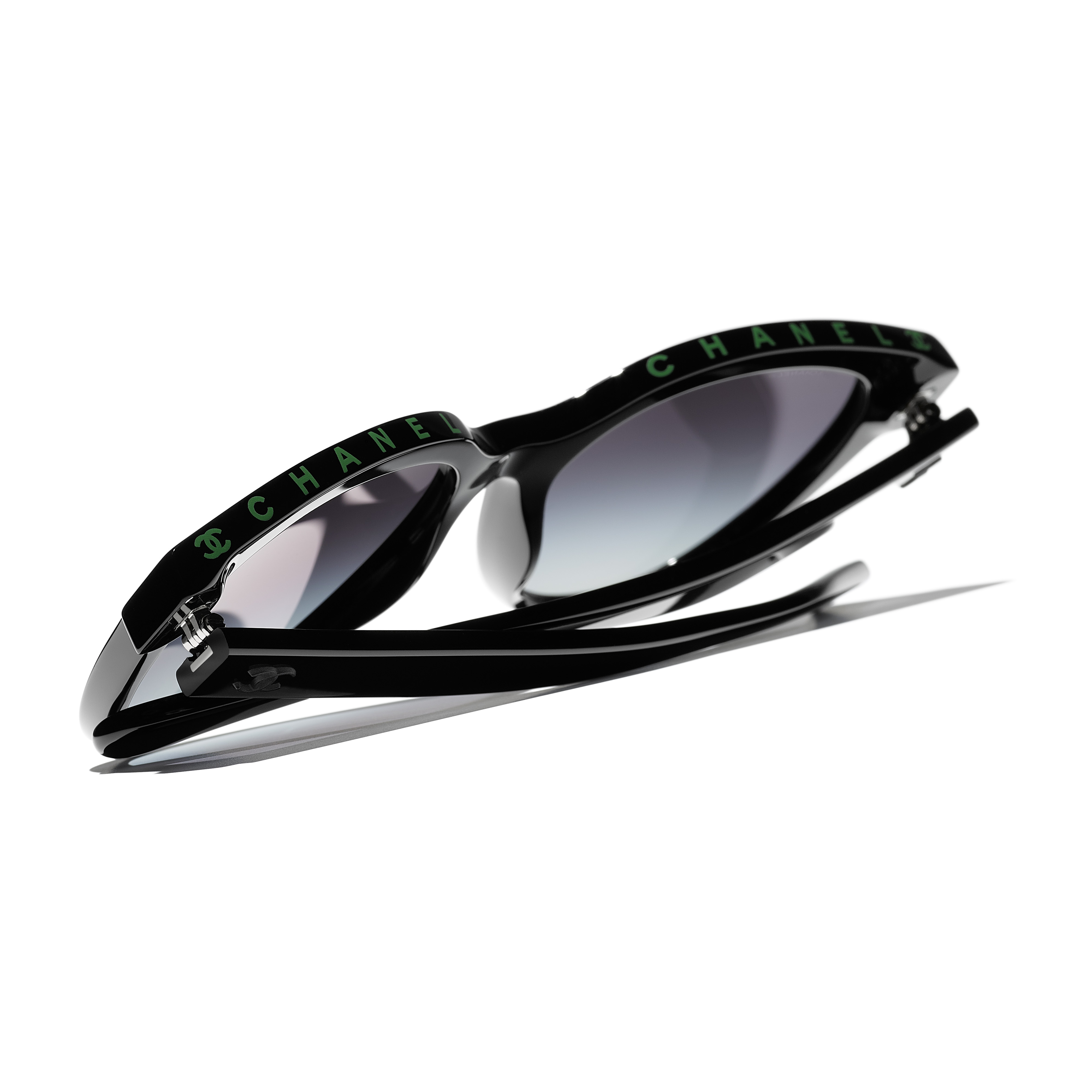 WINTERANIMATION22-A71339-X08101-S1710-5414-1710-S6-PDT_VIEW_4