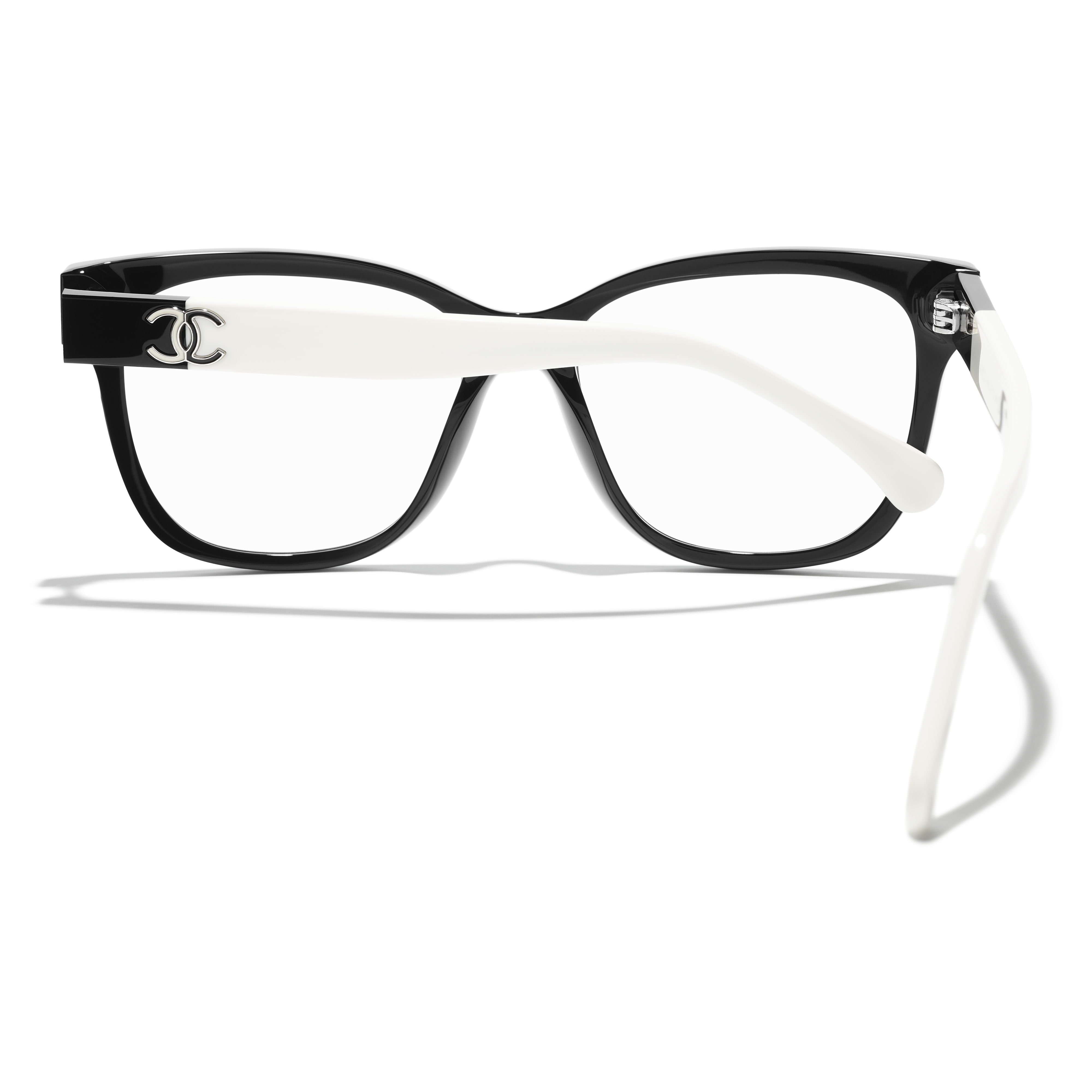 SUMMER24-A75297-X08101-V1656-3472-1656-PDT_VIEW_4_conversion1