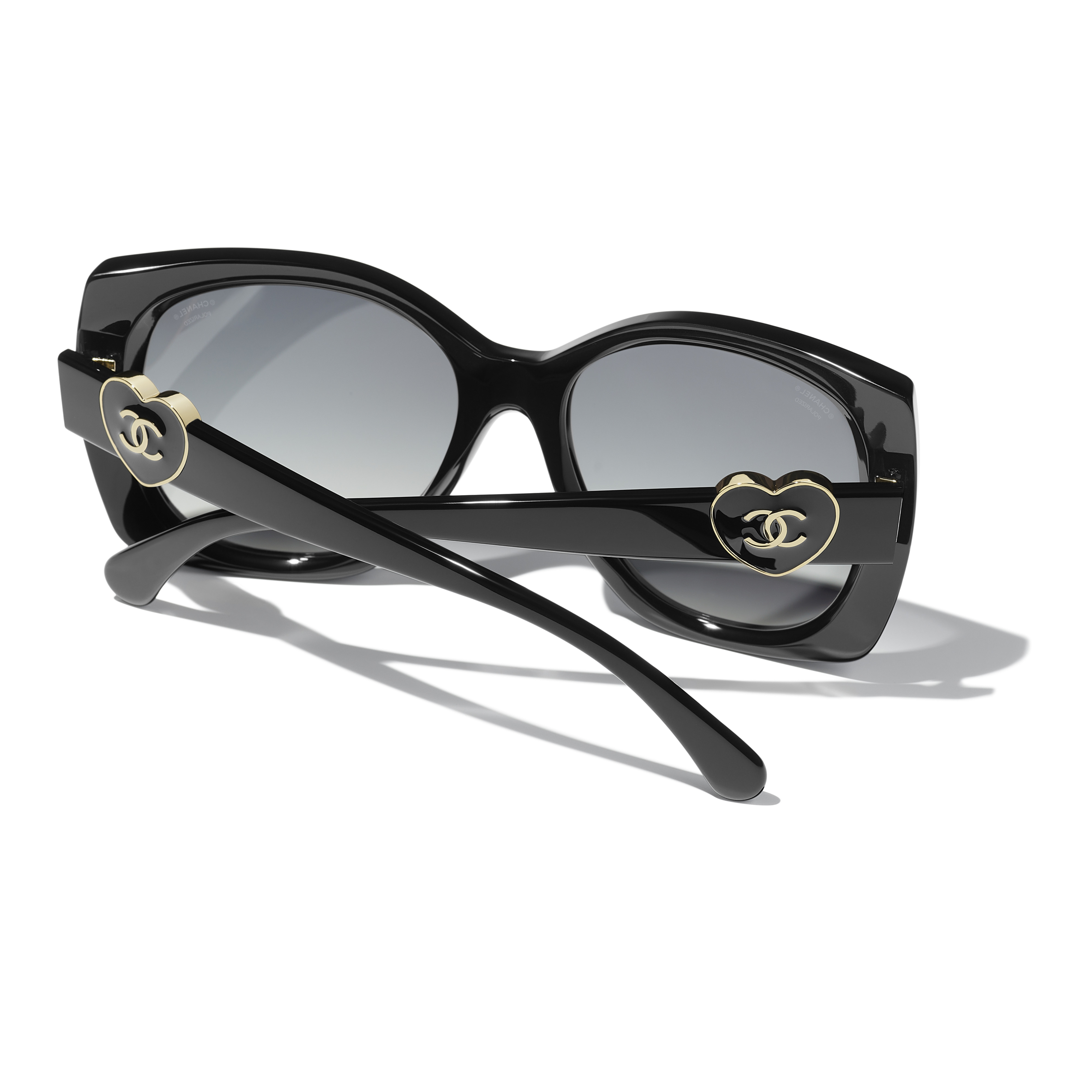 SPRING24-A71589-X02016-S2218-5519-C622-S8-PDT_VIEW_4_conversion1