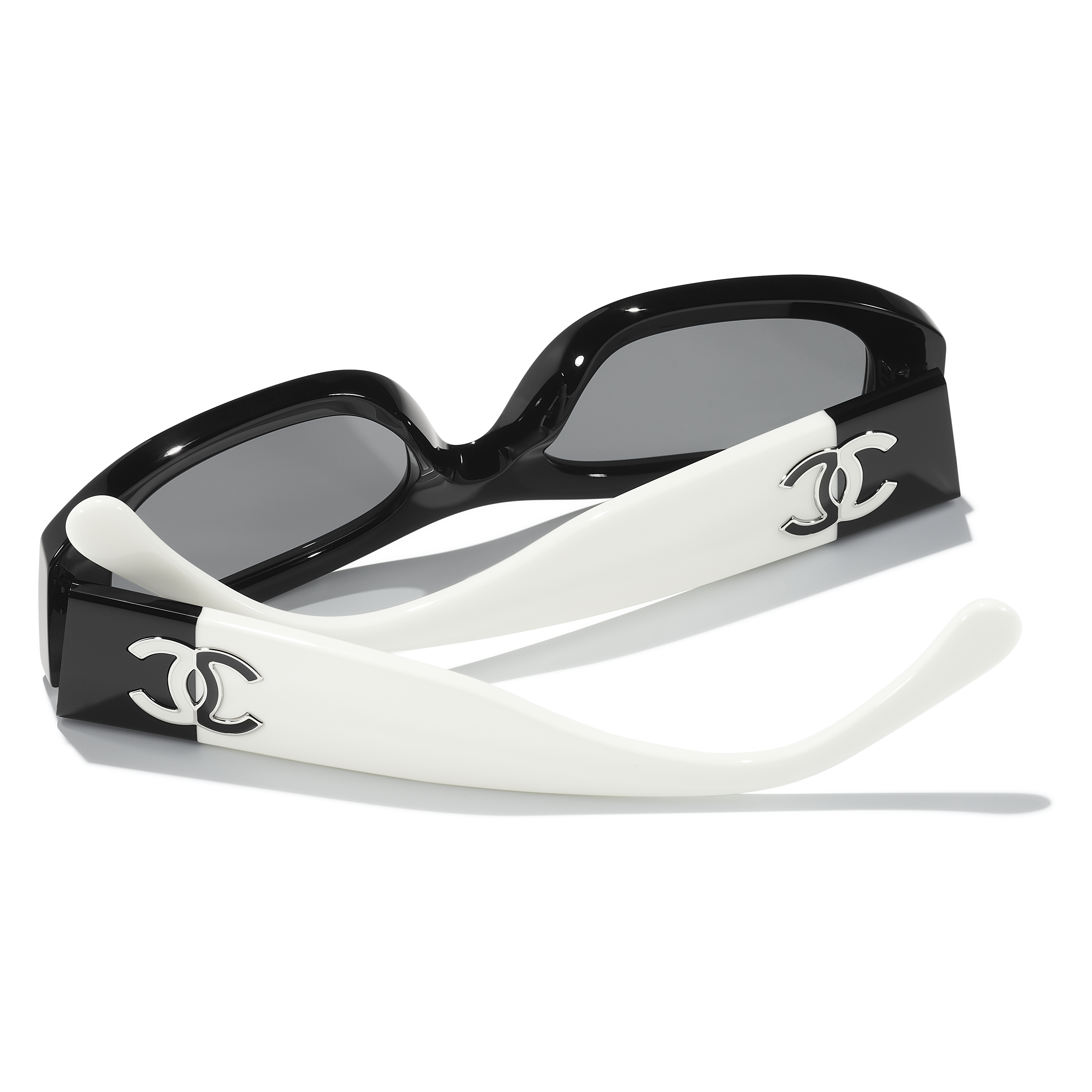 SUMMER24-A71619-X02016-S5628-5525-1656-T8-PDT_VIEW_4_conversion1