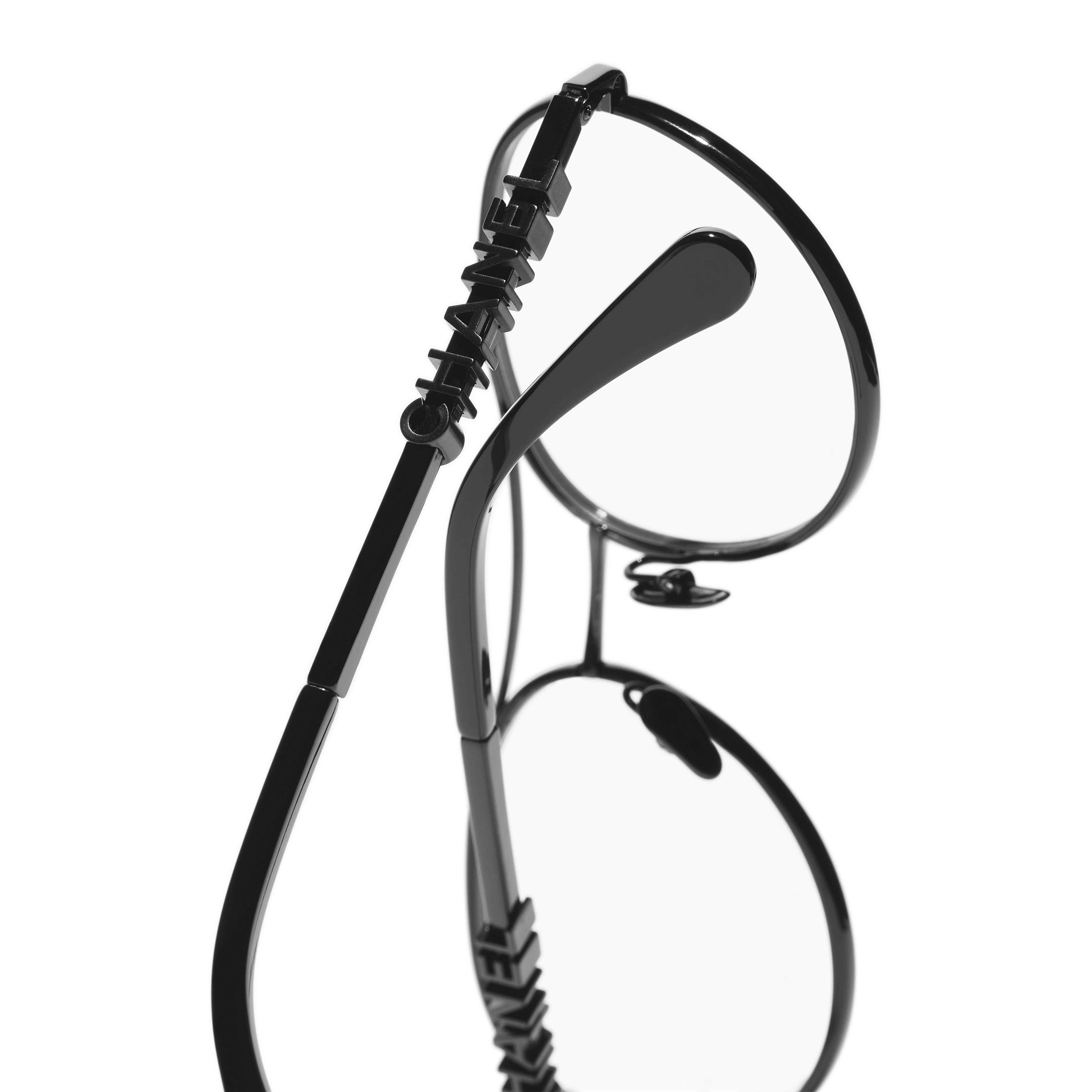 SUMMER24-A75299-X01060-V3126-2214-C126-PDT_VIEW_4_conversion1